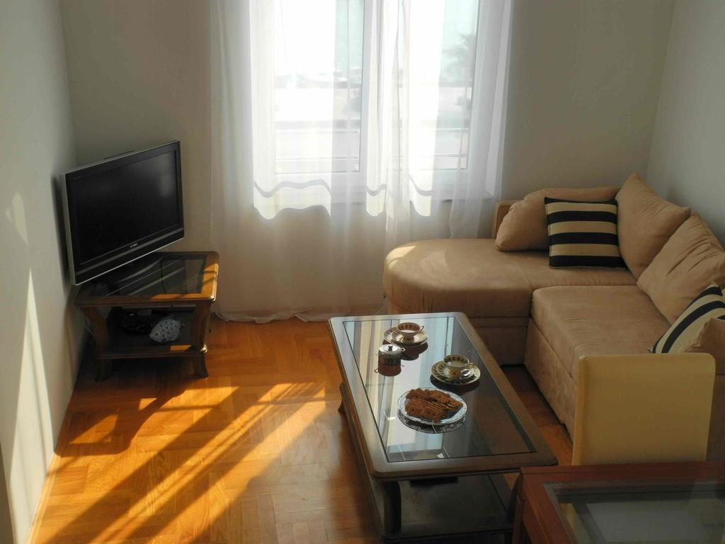 Apartments Antonela เยเซรา ภายนอก รูปภาพ
